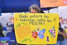 M&aacute;s de 300 mujeres fueron exaltadas por su labor en la Galer&iacute;a Alameda y comuna 7 de Cali