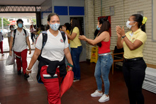 La comunidad educativa del INEM Jorge Isaacs celebr&oacute; el feliz regreso a clases en alternancia