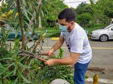 Secretar&iacute;a de Paz y Cultura Ciudadana se vincul&oacute; a la minga de aseo y embellecimiento adelantada en la comuna 5