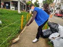 Secretar&iacute;a de Paz y Cultura Ciudadana se vincul&oacute; a la minga de aseo y embellecimiento adelantada en la comuna 5