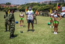  clase de actividad física Tercera Brigada 01