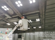 Unos cien kilos de basura fueron extra&iacute;dos de las rejillas del Bulevar del r&iacute;o