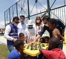 Familias de Llano Verde y Barrio Taller celebran la entrega de parques recreodeportivos
