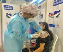 Exitosa jornada de vacunaci&oacute;n en megacentros