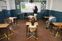 Procesos formativos en alternancia adelantan 6 sedes educativas de la comuna 13  