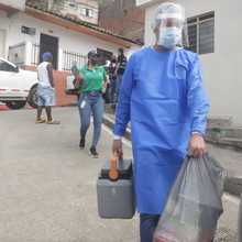 Llevamos vacunaci&oacute;n contra el covid-19 a la comuna 20 de Cali