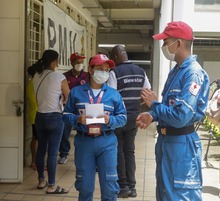 Puesto de Mando Unificado y atenci&oacute;n las 24 horas para 78 familias en albergue de Silo&eacute;