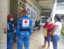 Puesto de Mando Unificado y atenci&oacute;n las 24 horas para 78 familias en albergue de Silo&eacute;