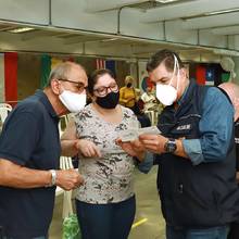 Vacunar a la mayor  cantidad de adultos mayores durante los d&iacute;as santos: objetivo de la Alcald&iacute;a de Cali 