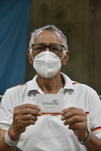 Procesi&oacute;n por la vida: cale&ntilde;os y cale&ntilde;as cumplieron la cita con la vacunaci&oacute;n contra la covid-19 