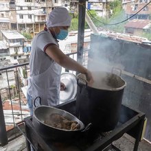Comedores comunitarios, un espacio de solidaridad y construcci&oacute;n de cale&ntilde;idad 