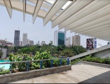 Recuperaci&oacute;n de la plazoleta Jairo Varela en la recta final