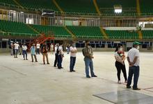 Artistas independientes reciben mercados y bonos de complemento alimentario