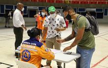 Artistas independientes reciben mercados y bonos de complemento alimentario