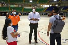 Artistas independientes reciben mercados y bonos de complemento alimentario