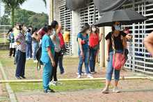 Avanza vacunaci&oacute;n contra la covid-19 en adultos mayores de 65 a&ntilde;os y personal de la salud