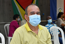 Docentes mayores de 65 a&ntilde;os ya est&aacute;n recibiendo primera dosis de vacunaci&oacute;n contra covid-19