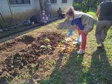 Dagma realiza Taller de Agricultura Org&aacute;nica en la comuna 3