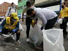 La EMRU, apoya la limpieza de las estaciones del MIO, que acompa&ntilde;an a Ciudad Para&iacute;so.  