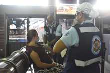 Atenci&oacute;n en salud a viajeros atrapados en la Terminal de Transporte por cuenta del paro 