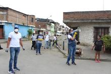 &lsquo;Limpiat&oacute;n&rsquo; de basuras se tom&oacute; la comuna 8 de Cali 