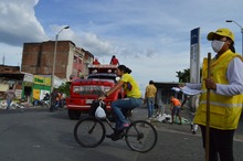 La Emru realiza nueva jornada de limpieza y recolecci&oacute;n de basuras en el &aacute;rea de renovaci&oacute;n urbana.  