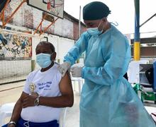 Red de Salud Centro ampl&iacute;a sus puntos de vacunaci&oacute;n contra la covid-19