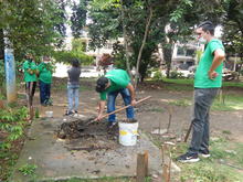 Habitantes del barrio Calima se conectan con la tierra a trav&eacute;s de la &lsquo;Agrocultura Urbana&rsquo;