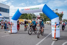 El &lsquo;Circuito Deportivo&rsquo; de la calle 9 llen&oacute; de vida a las familias cale&ntilde;as