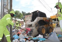 El servicio de aseo se ha restablecido en un 98%, pero la Emergencia Sanitaria contin&uacute;a