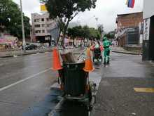 En la Loma de la Cruz: Mercado limpio y baratico