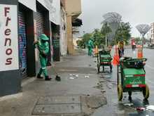 En la Loma de la Cruz: Mercado limpio y baratico