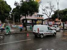 En la Loma de la Cruz: Mercado limpio y baratico