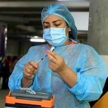 M&aacute;s de 23.000 personas se vacunaron en la primera jornada de junio