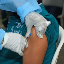 M&aacute;s de 23.000 personas se vacunaron en la primera jornada de junio