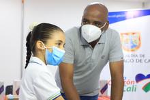 Estudiantes en situaci&oacute;n hospitalaria recibieron tabletas digitales para sus clases