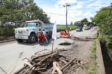 Comenz&oacute; mejoramiento vial para comunidad de El Hormiguero