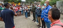 Manifestantes de primera l&iacute;nea acuerdan despejar v&iacute;as al oriente de Cali