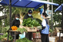 Con los mercados campesinos se rescatan la cultura rural y la econom&iacute;a de los cale&ntilde;os