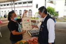 Con el mercado campesino se garantiza seguridad alimentaria a los cale&ntilde;os 