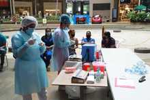 Vacunaci&oacute;n covid-19 en centros comerciales de Cali