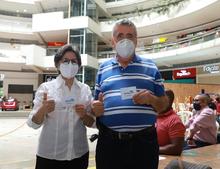 Vacunaci&oacute;n covid-19 en centros comerciales de Cali