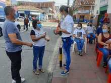 Gracias a &lsquo;Salud al Barrio&rsquo;, cerca de 3500 cale&ntilde;os se han vacunado contra el covid