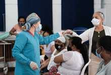 En el oriente de Cali, Ministra de Cultura accedi&oacute; a primera dosis de la vacuna contra el covid&ndash;19