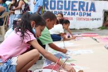 Con actividades art&iacute;sticas y culturales avanza desbloqueo del sector de La Nave, en Silo&eacute;