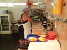 Comedores comunitarios en Cali, un importante apoyo para las familias m&aacute;s necesitadas