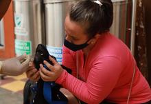 Residentes de la comuna 18 recibieron atenci&oacute;n en salud para toda la familia