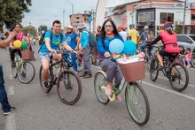 Con &lsquo;Cicloruta de Colores&rsquo;, la ciclovida de Cali conmemor&oacute; el &lsquo;D&iacute;a del Orgullo LGBTIQ+&rsquo;