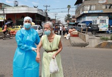 Vacuna de &uacute;nica dosis contra la covid-19 inici&oacute; su aplicaci&oacute;n en Cali