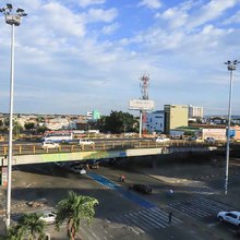 Alcald&iacute;a de Cali realiz&oacute; recorrido en el sector La Luna para revisar afectaciones en el comercio